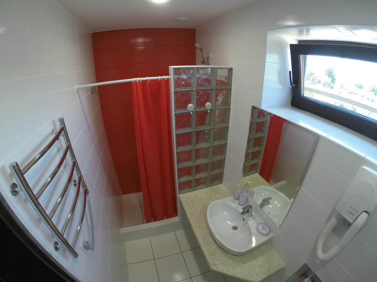 Viro Hotel Черноморск Екстериор снимка